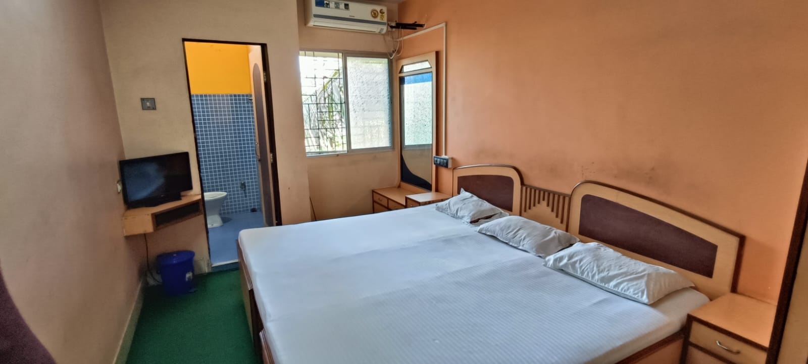 Triple Bed AC Room